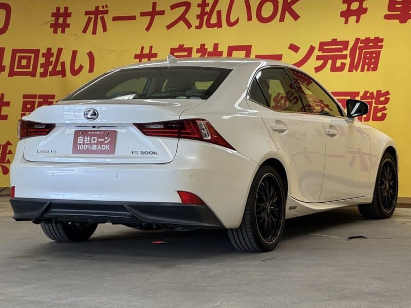 LEXUS レクサス IS300h "ハイブリッド車"