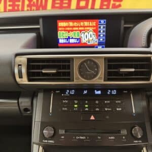 LEXUS　レクサス　IS300ｈ ＂ハイブリッド車＂