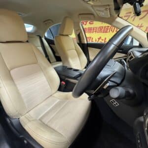 LEXUS　レクサス　IS300ｈ ＂ハイブリッド車＂