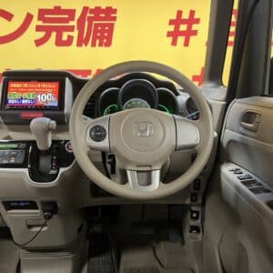 N-BOX　G・L パッケージ　【車検2年付】【4WD】　