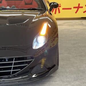 Ferrari　フェラーリ　カリフォルニアＴ　【ディーラー車】【右ハンドル】