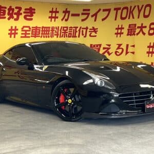 Ferrari　フェラーリ　カリフォルニアＴ　【ディーラー車】【右ハンドル】