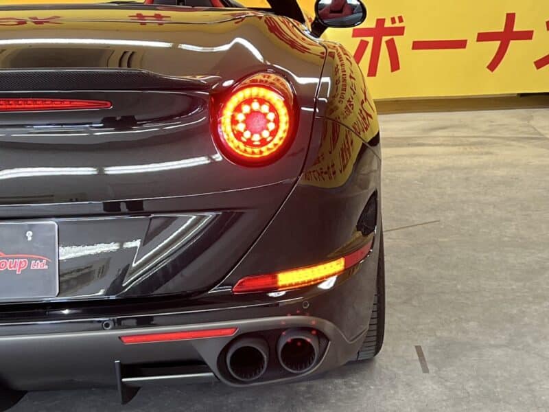 Ferrari フェラーリ カリフォルニアT 【ディーラー車】【右ハンドル】