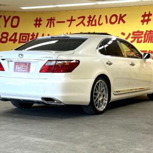 LEXUS　レクサス　LS600h　Iパッケージ