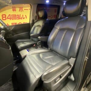 ELGRAND　エルグランド　ライダー 【4WD】【特別仕様車】