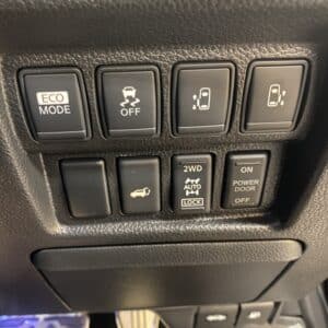 ELGRAND　エルグランド　ライダー 【4WD】【特別仕様車】