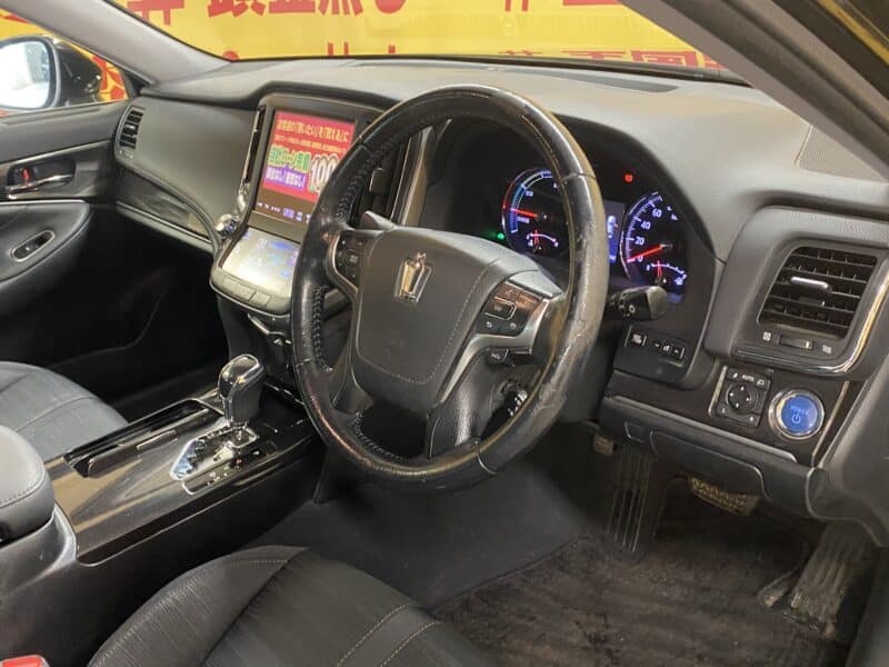 CROWN クラウン ハイブリッド アスリートS【車検2年付】