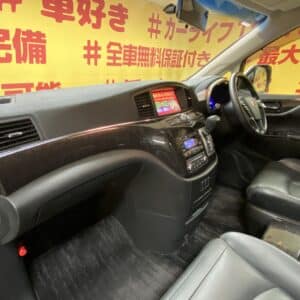ELGRAND　エルグランド　ライダー 黒クロスシート マニュアルシート　【4WD】【特別仕様車】