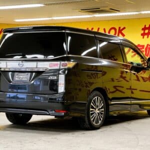 ELGRAND エルグランド ２５０ハイウェイスターS 【後期型】【総合評価優良車】【車検2年付】