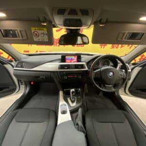 BMW　320D【総合評価優良】