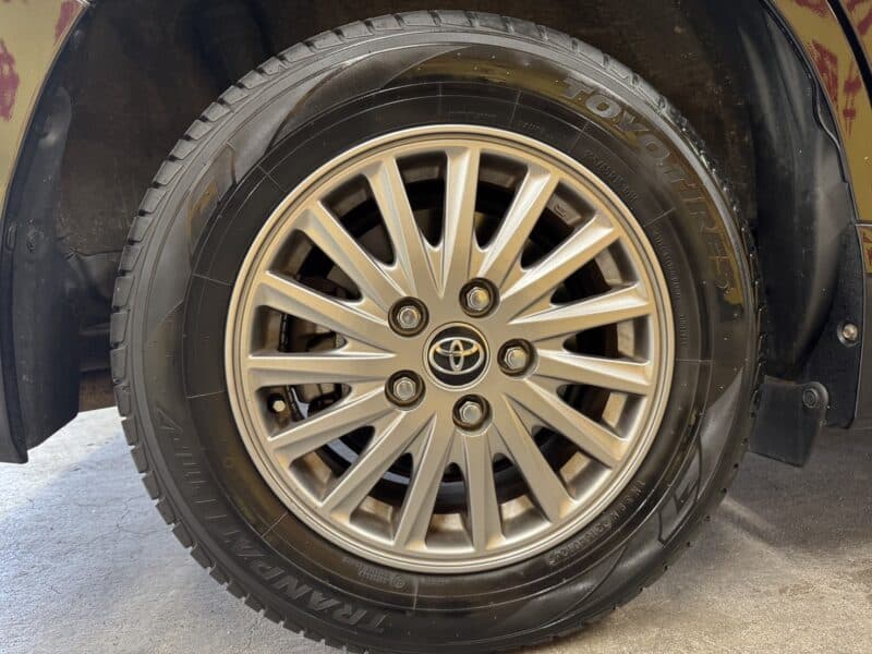 ESQUIRE エスクァイア HV Xi