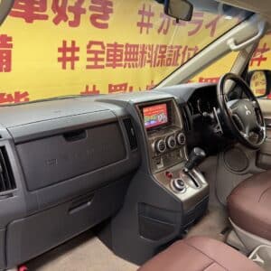 DELICA　デリカD5　シャモニー