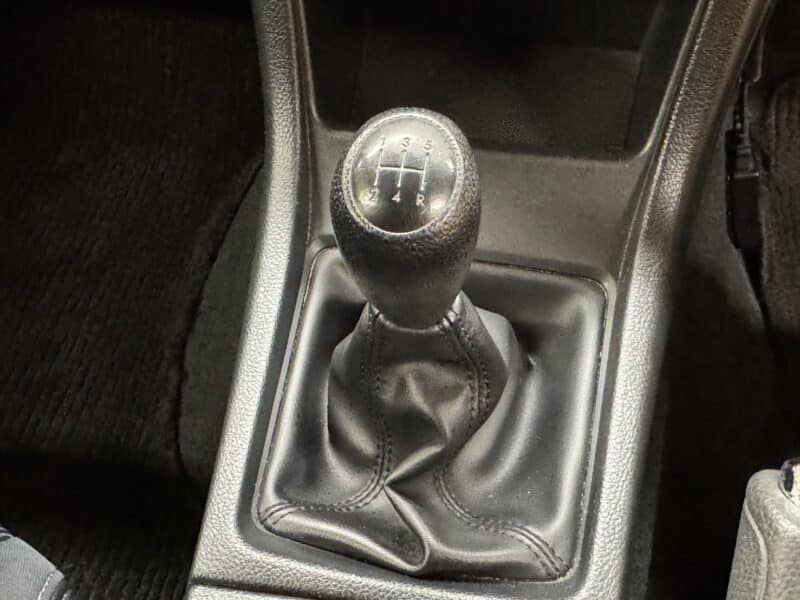 IMPREZA インプレッサスポーツ 1.6i-L 【5MT】【4WD】