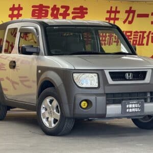 ELEMENT　エレメント　ベースグレード　【4WD】