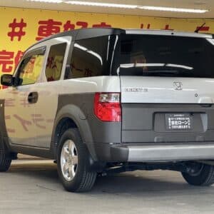 ELEMENT　エレメント　ベースグレード　【4WD】