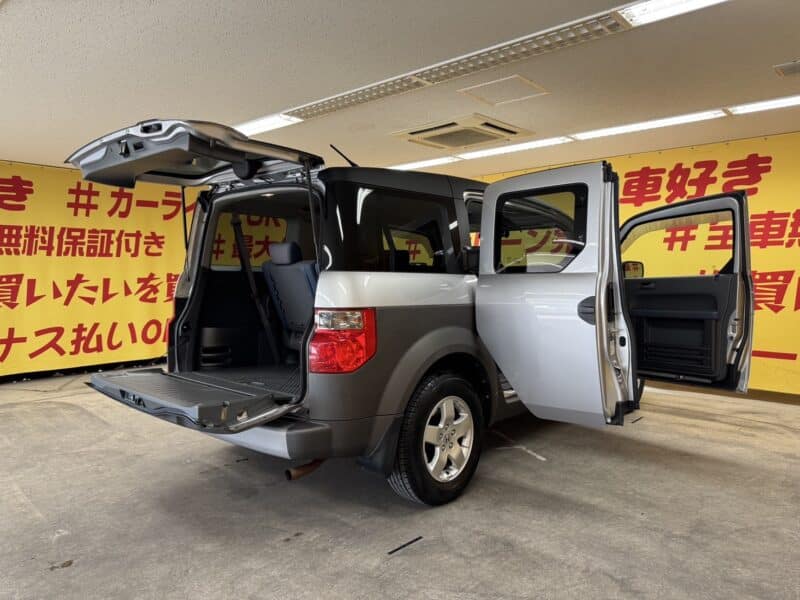 ELEMENT エレメント ベースグレード 【4WD】