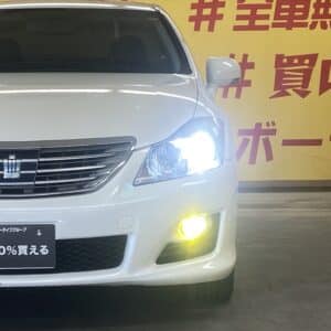 CROWN　クラウン　ハイブリッド