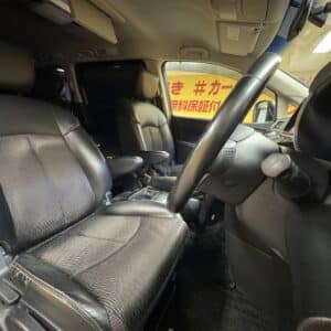 ELGRAND エルグランド ２５０ハイウェイスターS 【後期型】【総合評価優良車】【車検2年付】