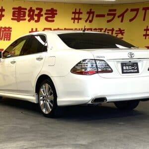 CROWN　クラウン　ハイブリッド