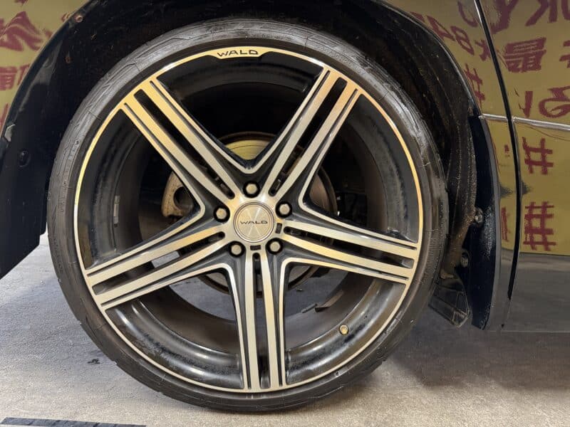 VELLFIRE ヴェルファイア2.4Z【特別仕様車】