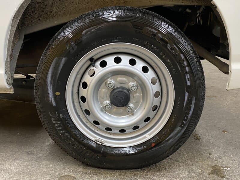 HIJET ハイゼットカーゴ デラックス【現行型】