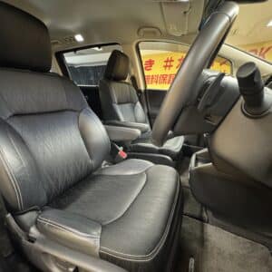 ODYSSEY　オデッセイ　アブソルートEX　【車検２年付】