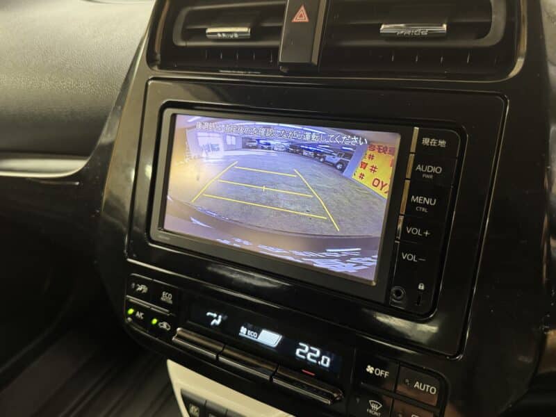 PRIUS プリウス S 【総合評価優良車】【カスタム】