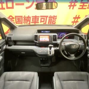 STEPWGN　ステップワゴンスパーダ　Z【総合評価優良車】