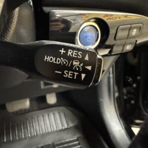 PRIUS　プリウス　S　【総合評価優良車】【カスタム】