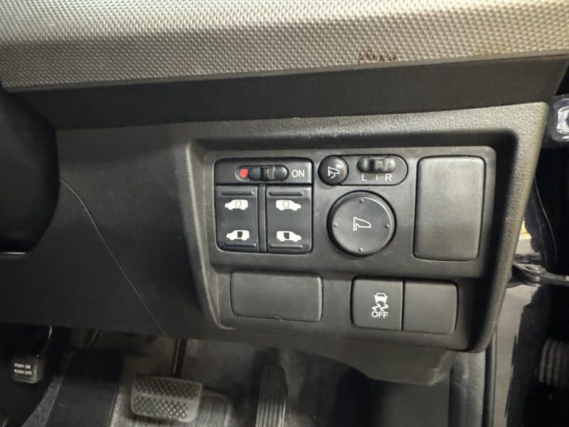 FREED HV フリードハイブリッド ジャストセレクション