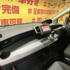 FREED　フリード　Gエアロ　ハイウェイエディション【特別仕様車】【車検2年付】　