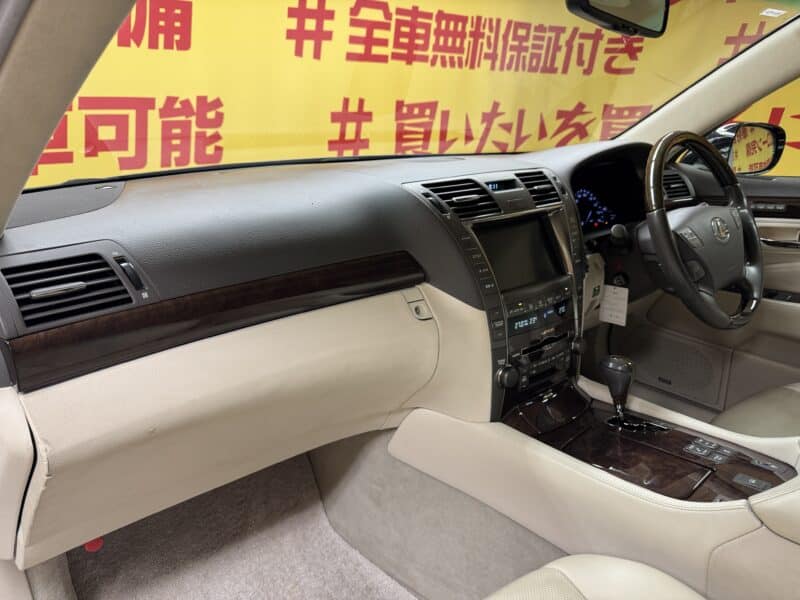 LEXUS レクサス LS460