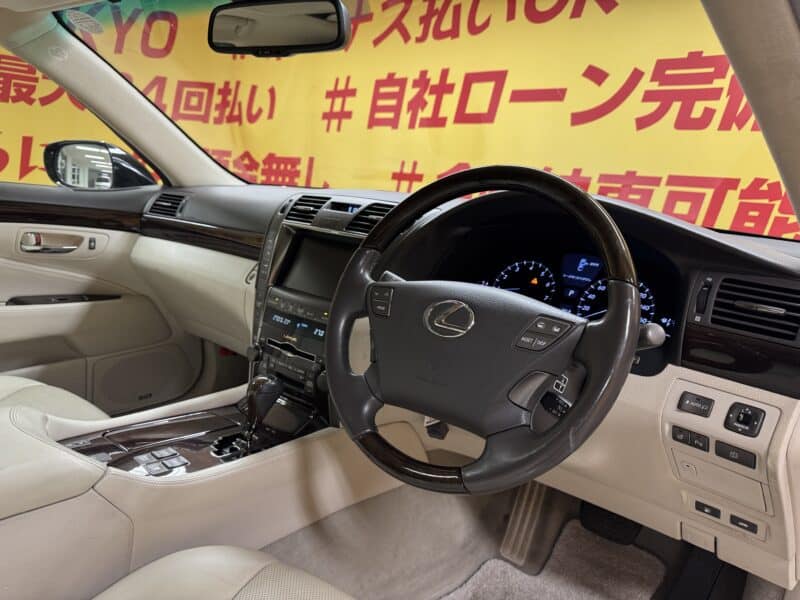 LEXUS レクサス LS460