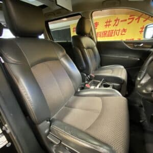 ELGRAND エルグランド ２５０ハイウェイスター