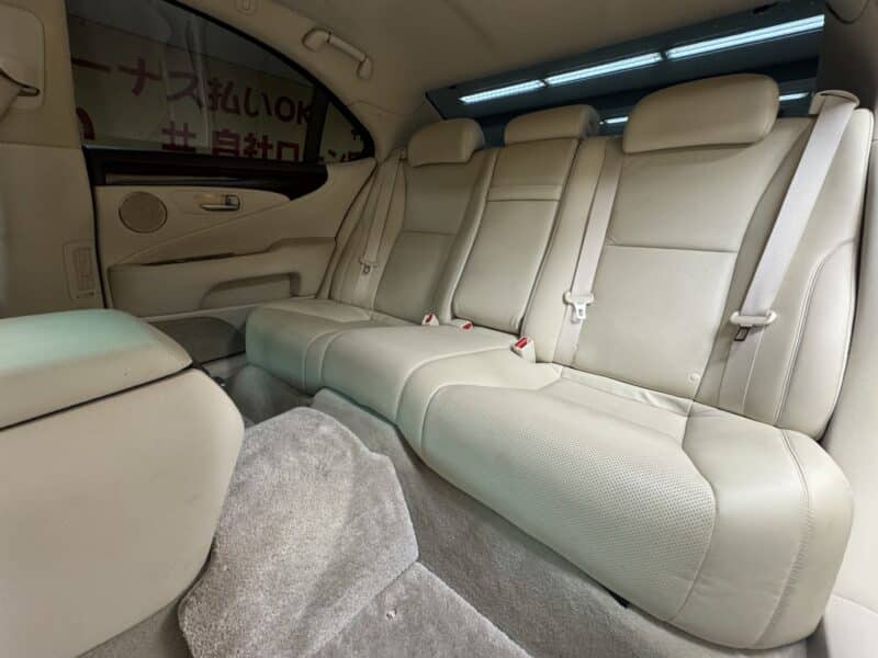 LEXUS レクサス LS460