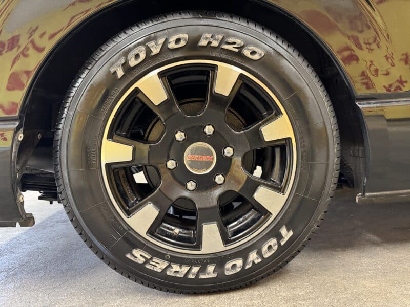 HIACE ハイエース