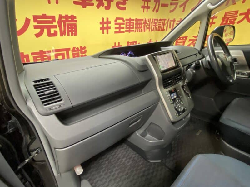 VOXY ヴォクシー ZS