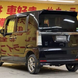 N-BOX　カスタム　G　Lパッケージ　【4WD】