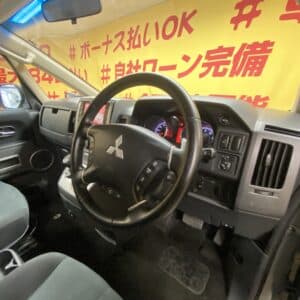 DELICA　デリカD5　Gナビパッケージ　【総合評価優良車】【４WD】【車検２年付】