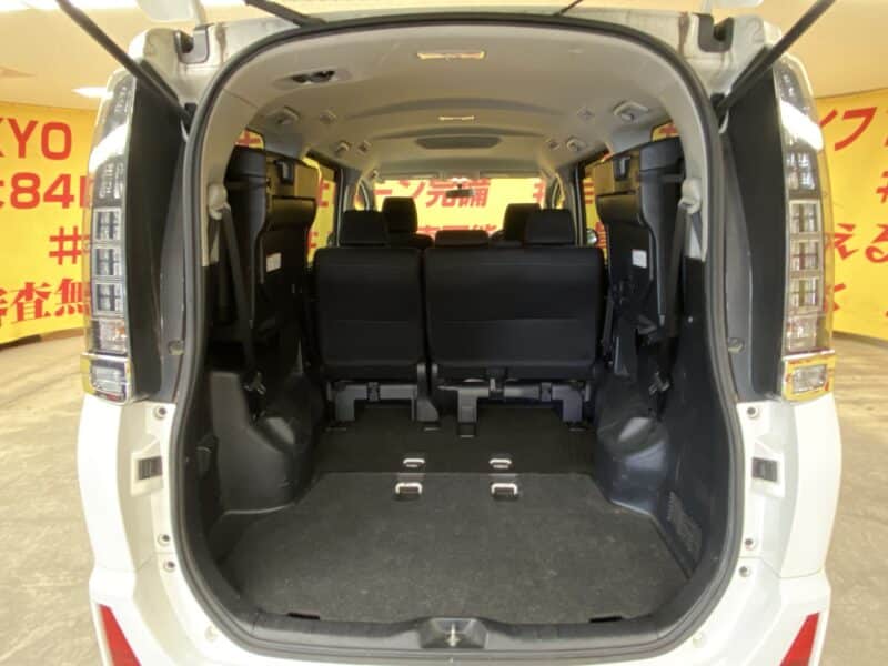 VOXY ヴォクシー ZS【総合評価優良車】