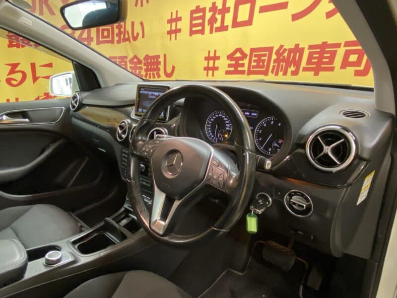 MERCEDES BENZ メルセデスベンツ B180 バリューパッケージ