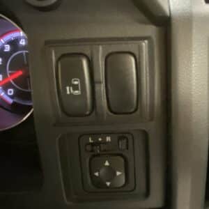 DELICA　デリカD5　Gナビパッケージ　【総合評価優良車】【４WD】【車検２年付】