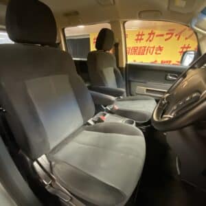 DELICA　デリカD5　Gナビパッケージ　【総合評価優良車】【４WD】【車検２年付】