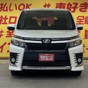VOXY　ヴォクシー　ＺＳ