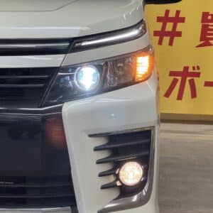 VOXY　ヴォクシー　ＺＳ