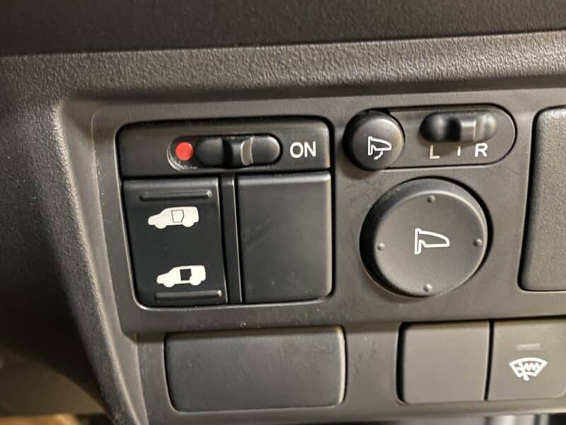 FREED フリード Gエアロ ハイウェイエディション【特別仕様車】【車検2年付】