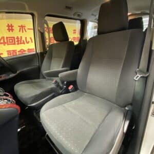 VOXY　ヴォクシーHV　V　【車検2年付】