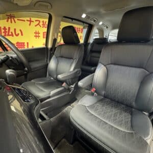 ODYSSEY　オデッセイ　アブソルートEX　【車検２年付】