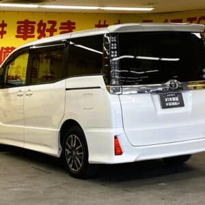 VOXY　ヴォクシー　ＺＳ【総合評価優良車】