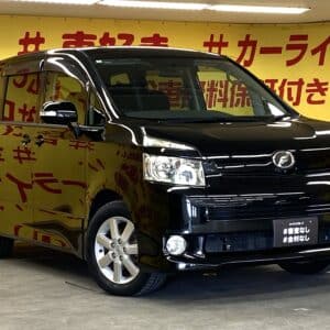 VOXY　ヴォクシー　ZS　